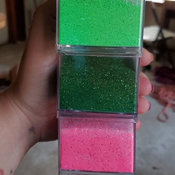 Skull Keychain - Picture 6 of 9